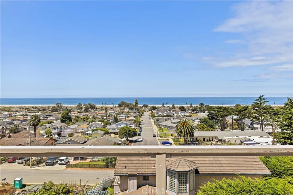 2991 Juniper Morro Bay, CA 93442