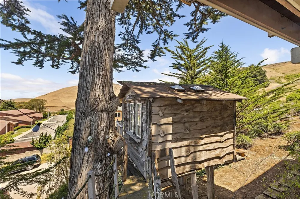 2991 Juniper Morro Bay, CA 93442