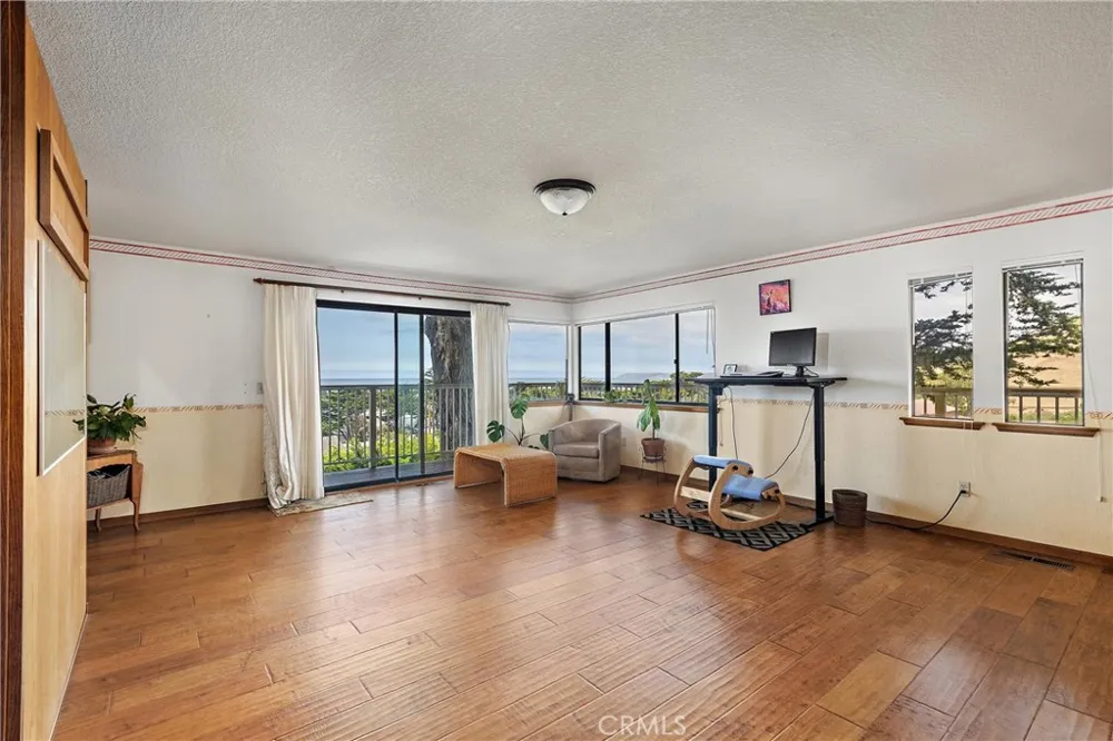 2991 Juniper Morro Bay, CA 93442