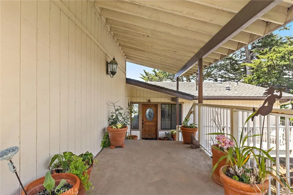 2991 Juniper Morro Bay, CA 93442