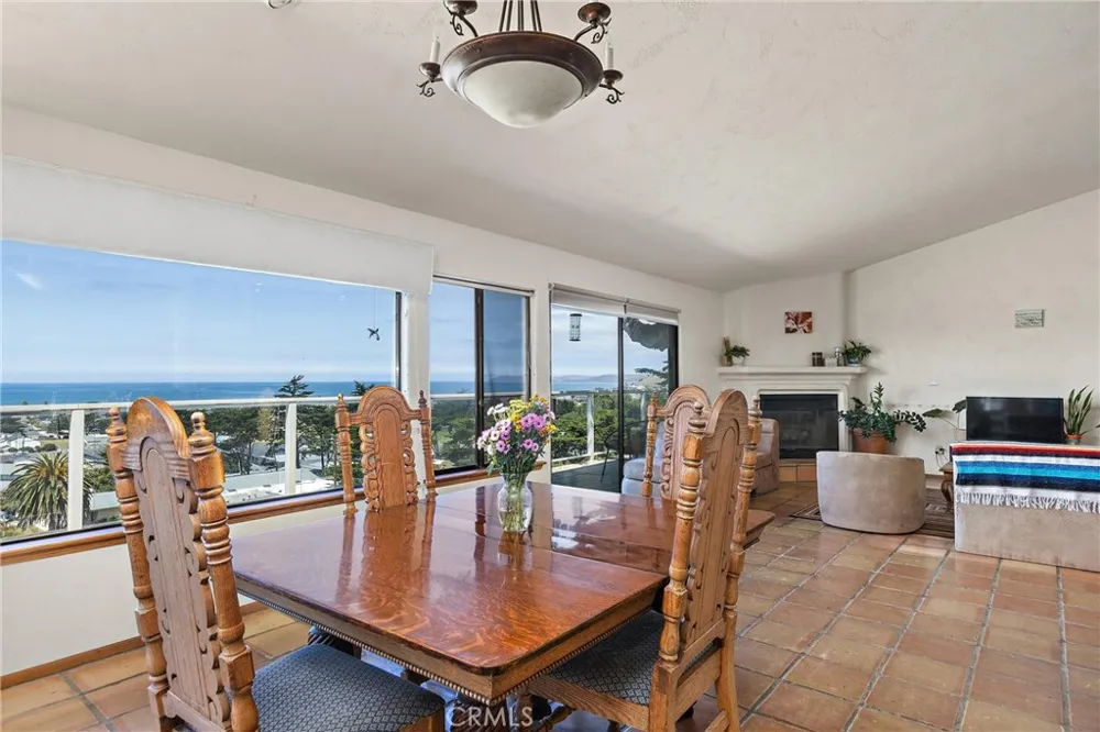 2991 Juniper Morro Bay, CA 93442