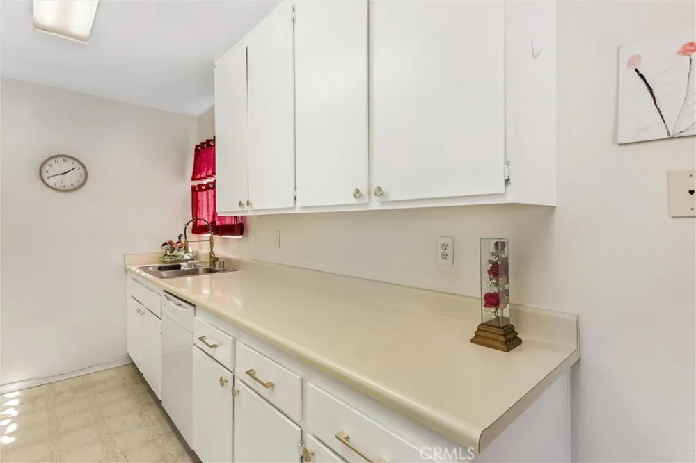 10246 Chaparral Rancho Cucamonga, CA 91730