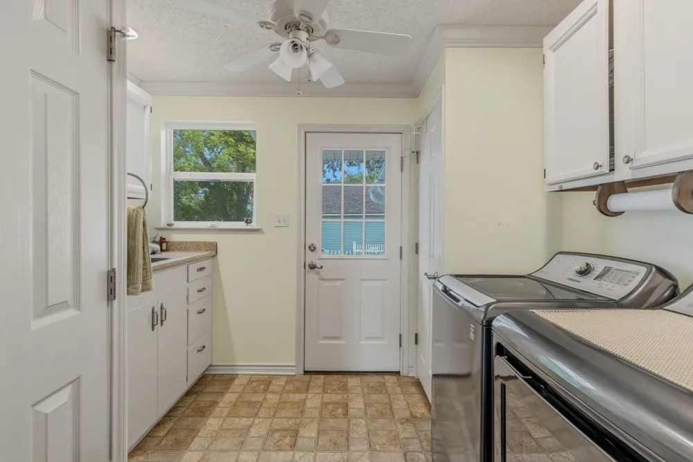 7635 County Road 4209 Campbell, TX 75422
