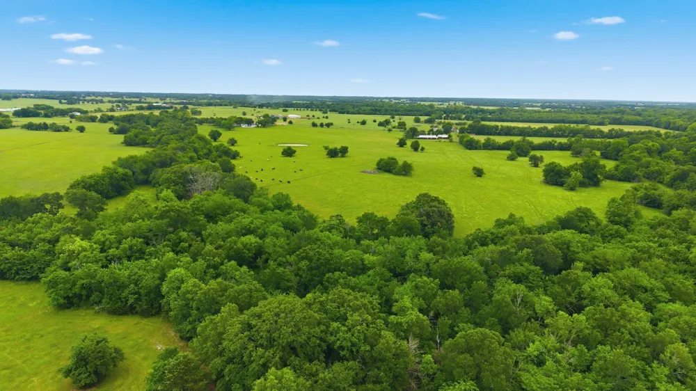7635 County Road 4209 Campbell, TX 75422
