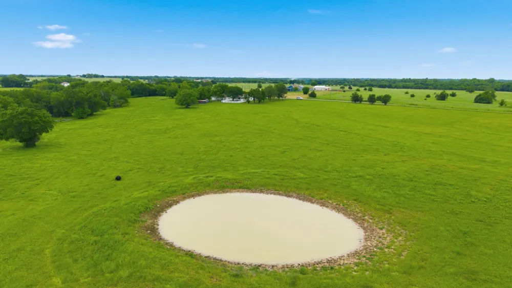 7635 County Road 4209 Campbell, TX 75422