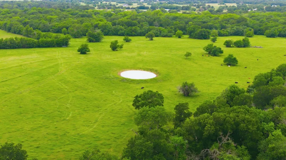 7635 County Road 4209 Campbell, TX 75422