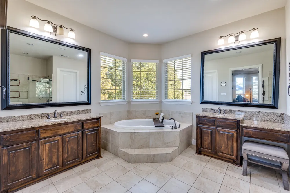 1450 Woodland Drive Cross Roads, TX 76227