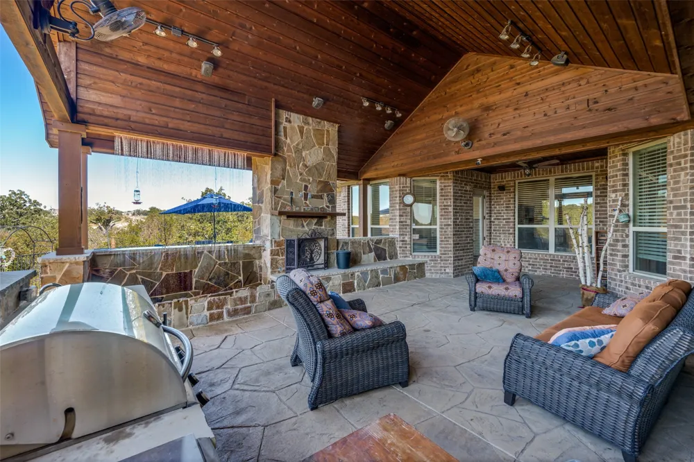 1450 Woodland Drive Cross Roads, TX 76227