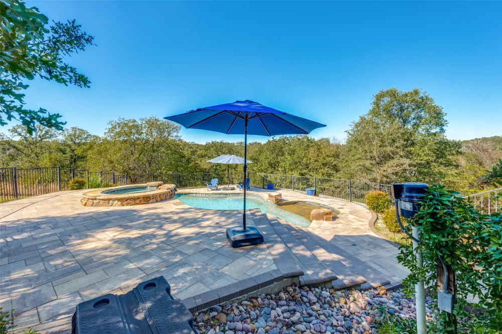 1450 Woodland Drive Cross Roads, TX 76227