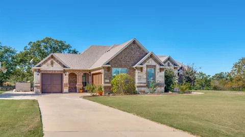 1450 Woodland Drive
