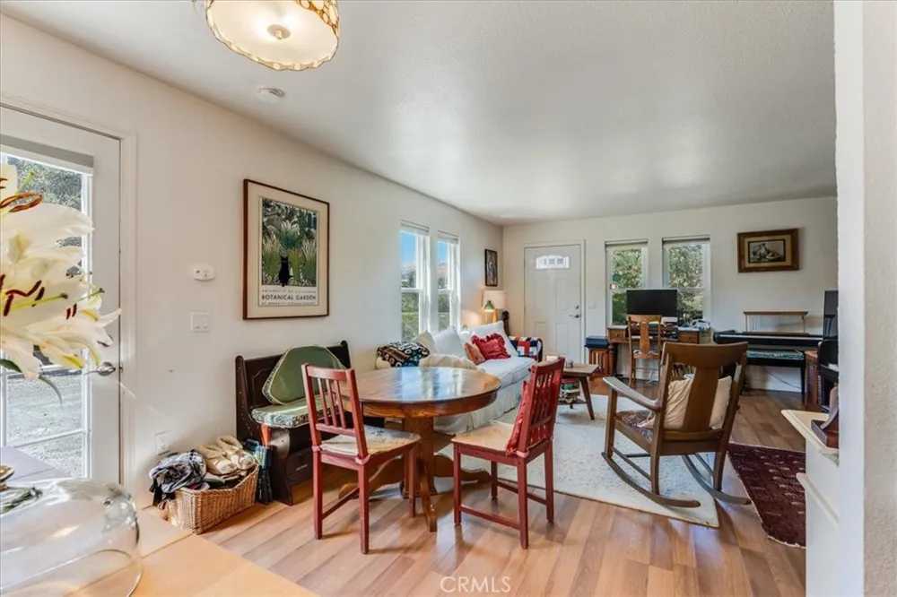 2195 Green Street Cambria, CA 93428
