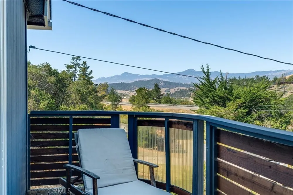 2195 Green Street Cambria, CA 93428