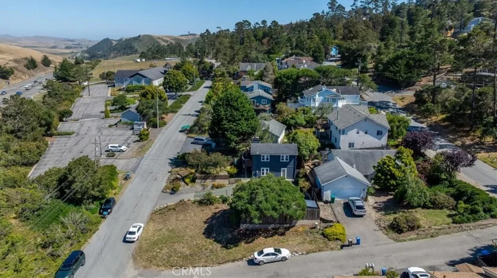 2195 Green Street Cambria, CA 93428