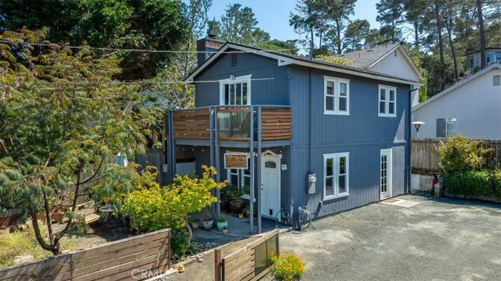 2195 Green Street Cambria, CA 93428