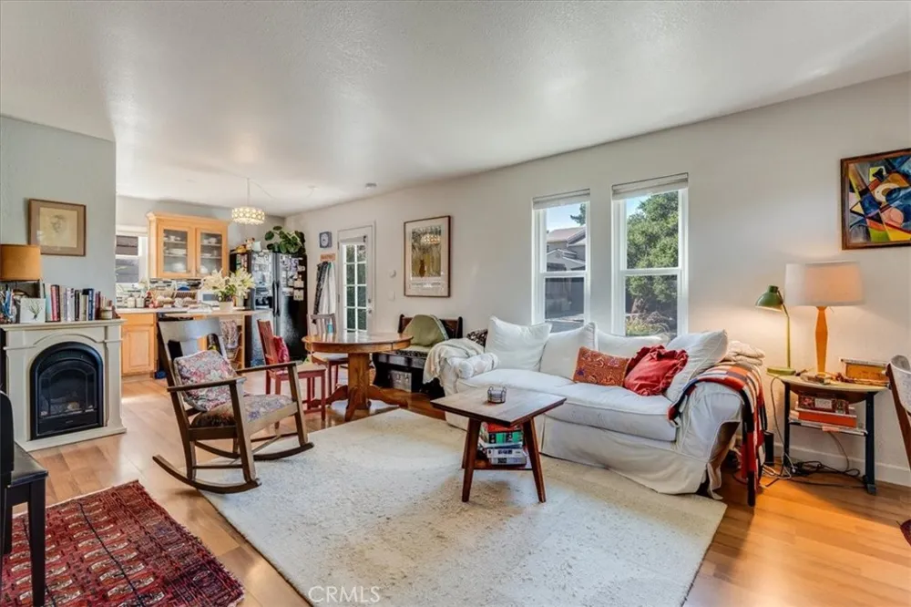 2195 Green Street Cambria, CA 93428