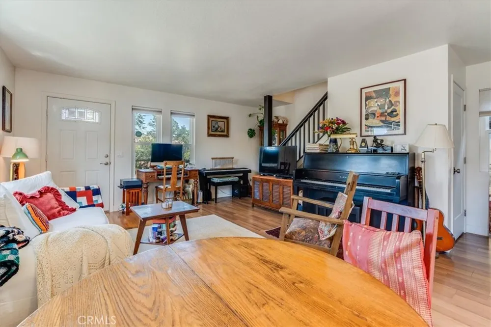 2195 Green Street Cambria, CA 93428
