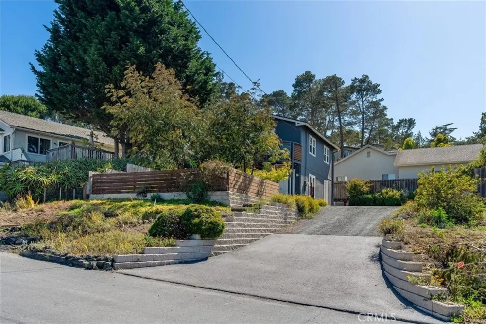 2195 Green Street Cambria, CA 93428