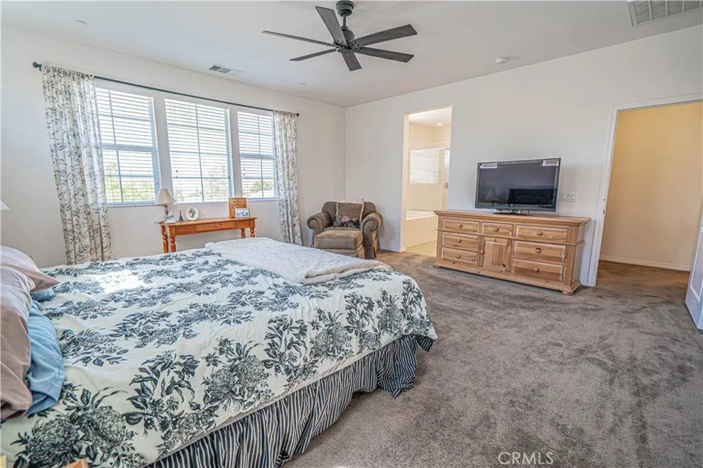 20726 Celadon Court Saugus, CA 91350
