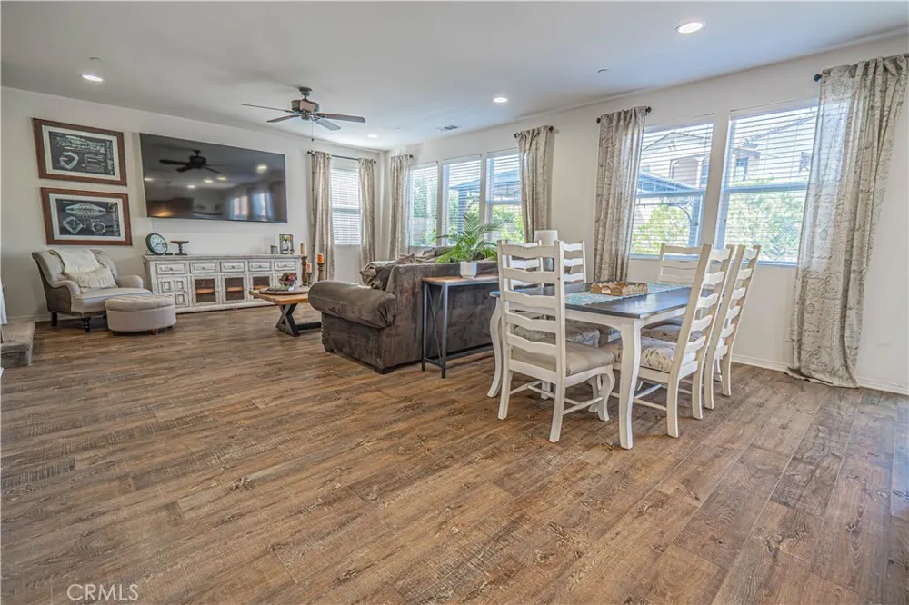 20726 Celadon Court Saugus, CA 91350