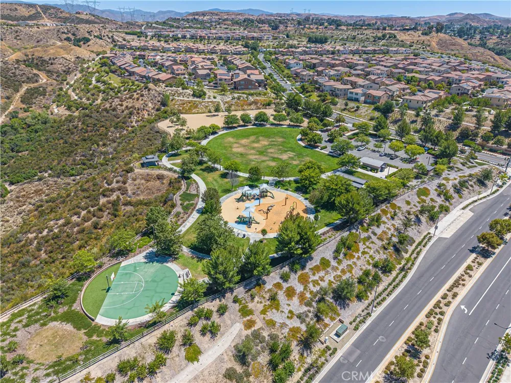 20726 Celadon Court Saugus, CA 91350