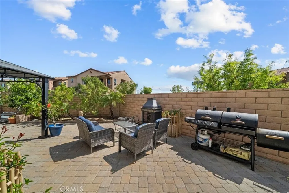20726 Celadon Court Saugus, CA 91350