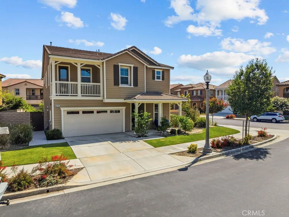 20726 Celadon Court Saugus, CA 91350