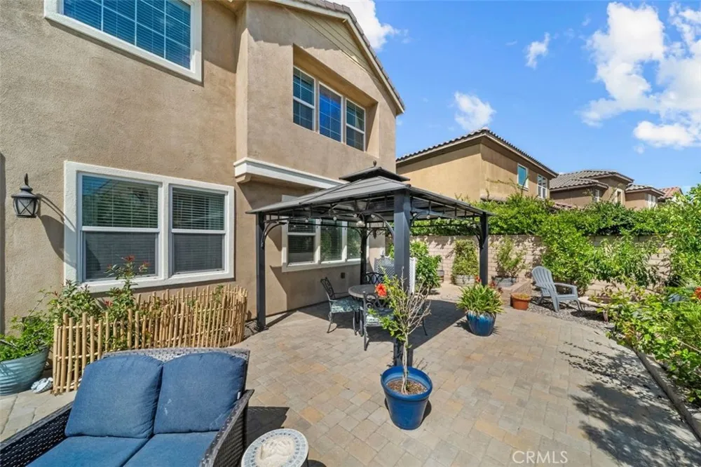 20726 Celadon Court Saugus, CA 91350