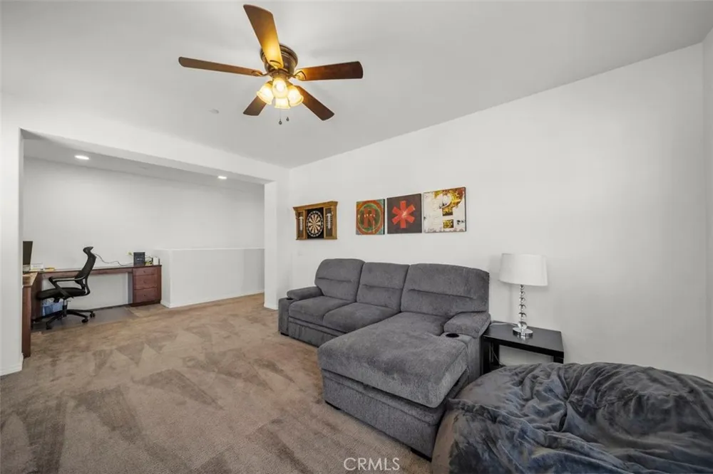 20726 Celadon Court Saugus, CA 91350