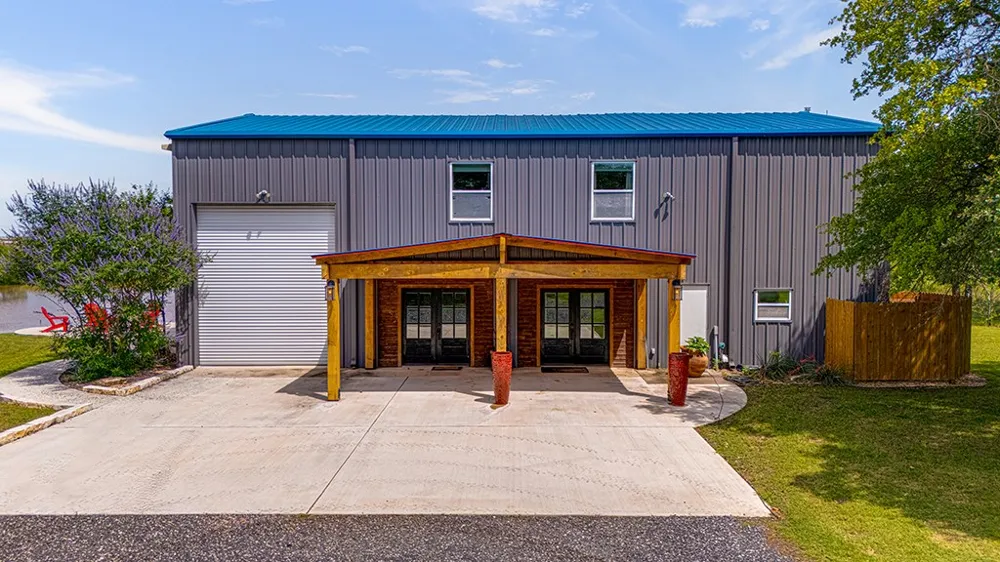 646 Victor Eckhardt Road Fredericksburg, TX 78624