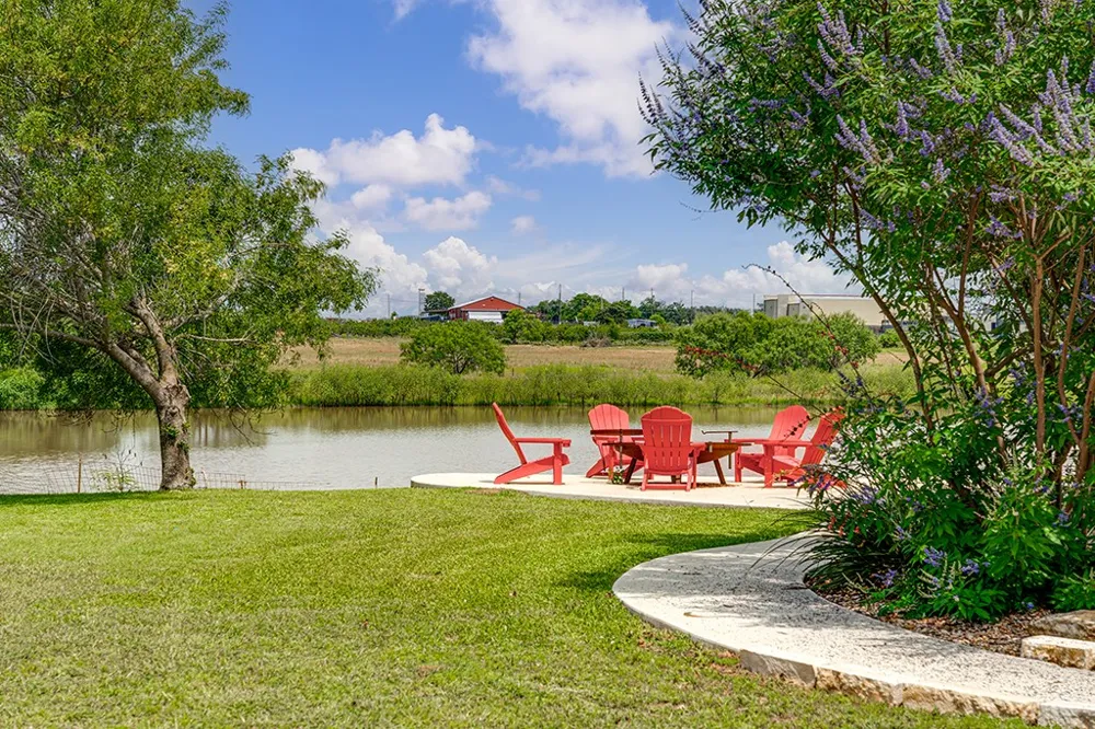 646 Victor Eckhardt Road Fredericksburg, TX 78624
