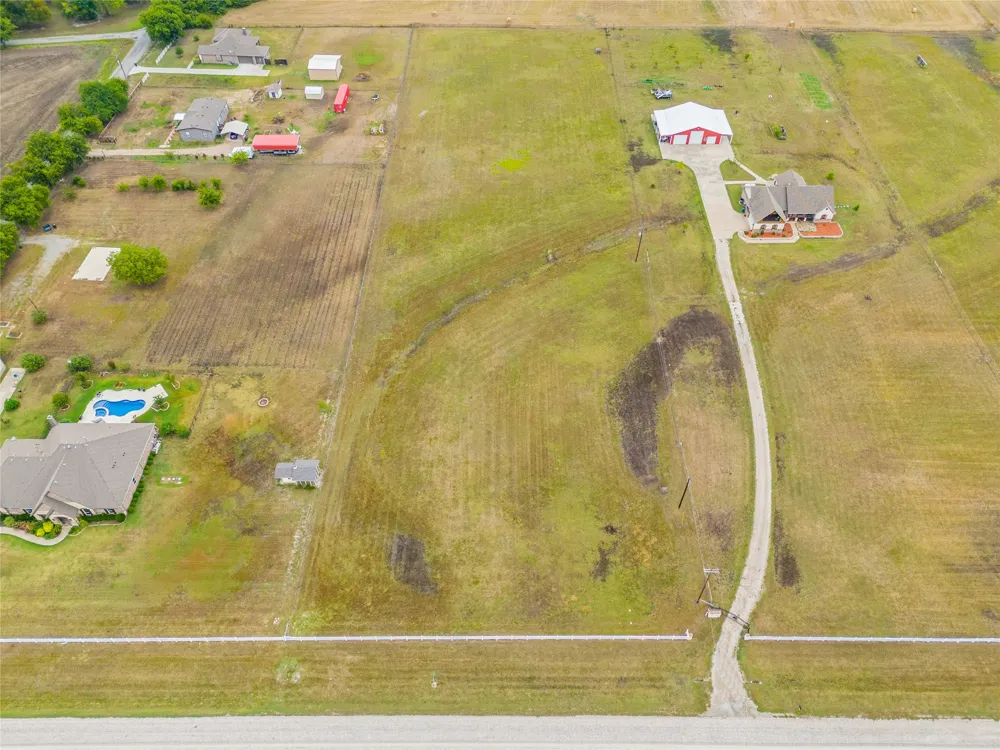 Fm 2729 Van Alstyne, TX 75495