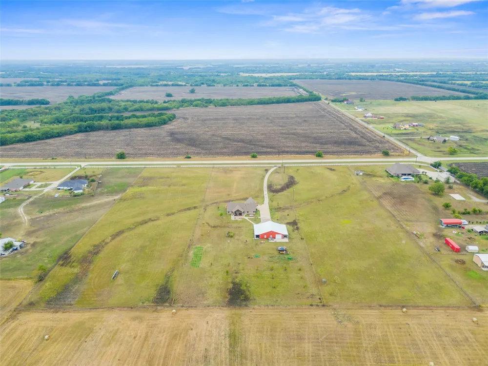 Fm 2729 Van Alstyne, TX 75495
