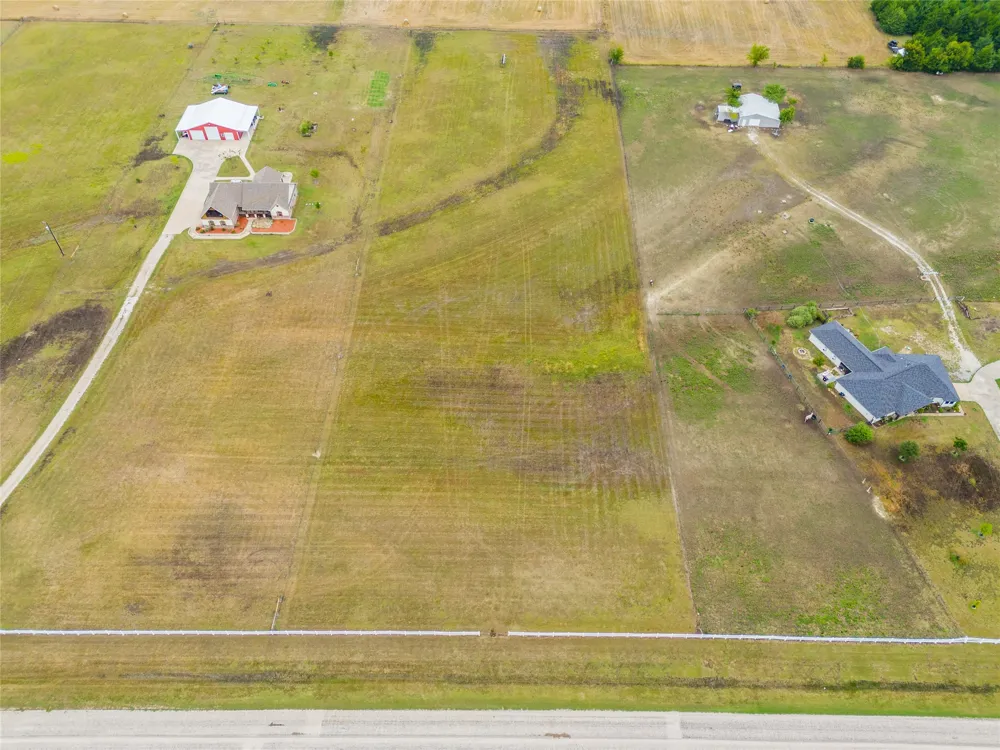 Fm 2729 Van Alstyne, TX 75495