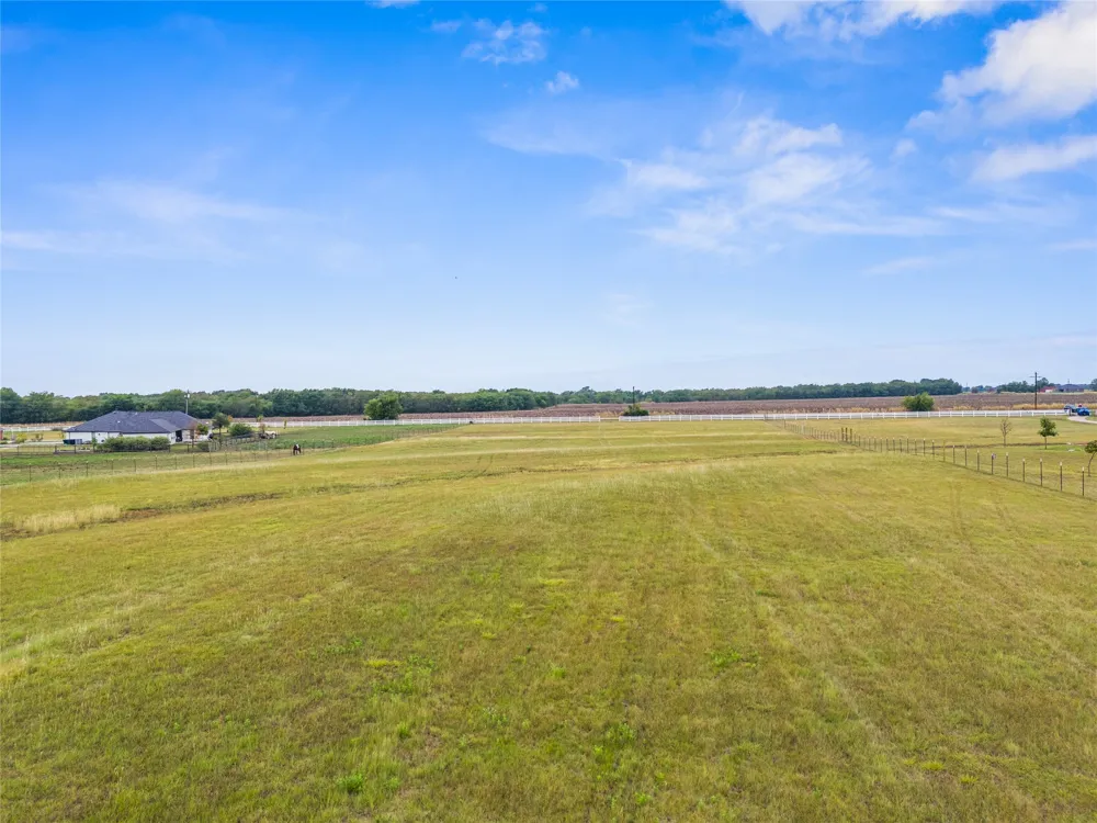 Fm 2729 Van Alstyne, TX 75495
