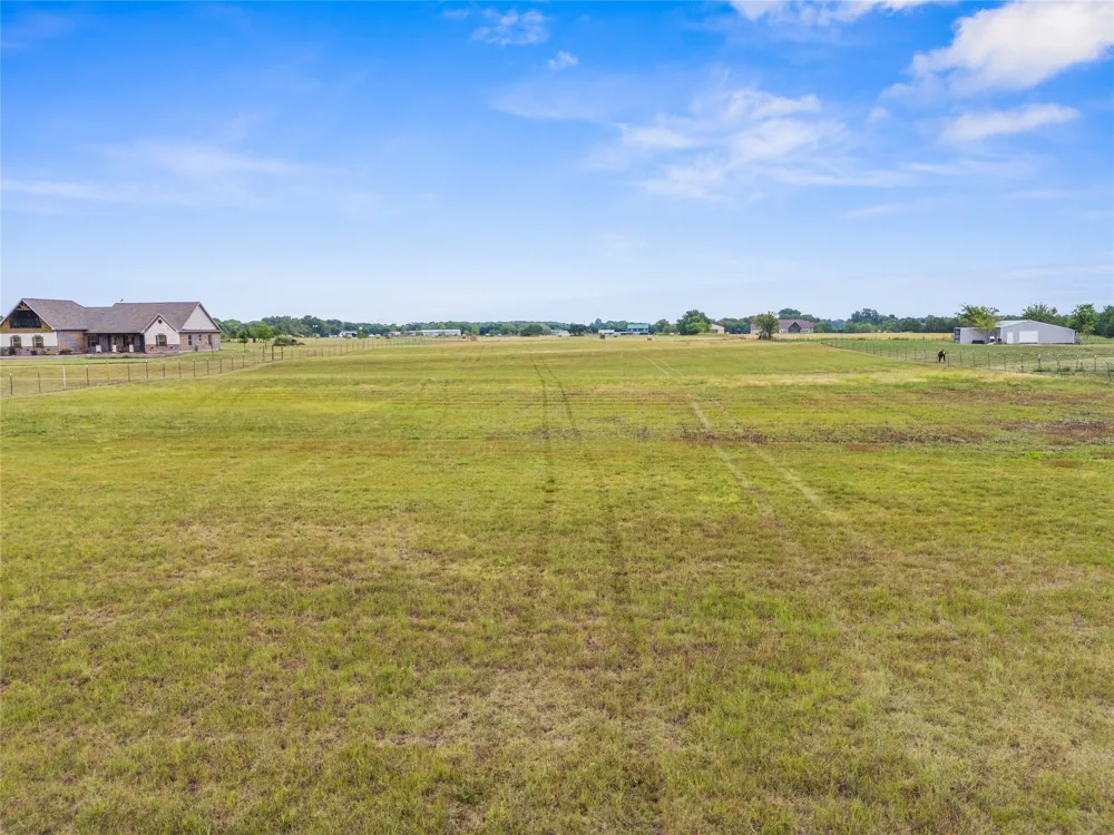 Fm 2729 Van Alstyne, TX 75495