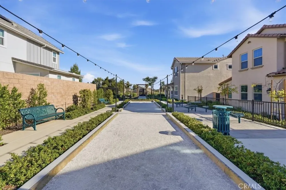 13858 Sedum Lane Fontana, CA 92336