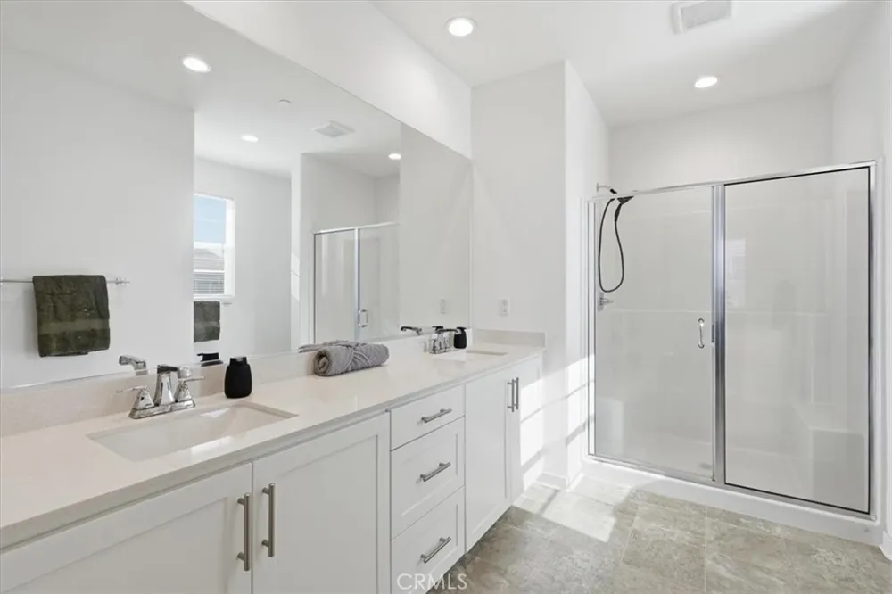 13858 Sedum Lane Fontana, CA 92336