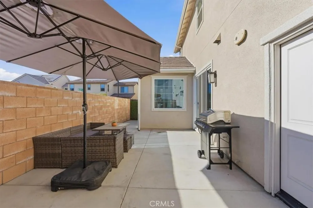 13858 Sedum Lane Fontana, CA 92336