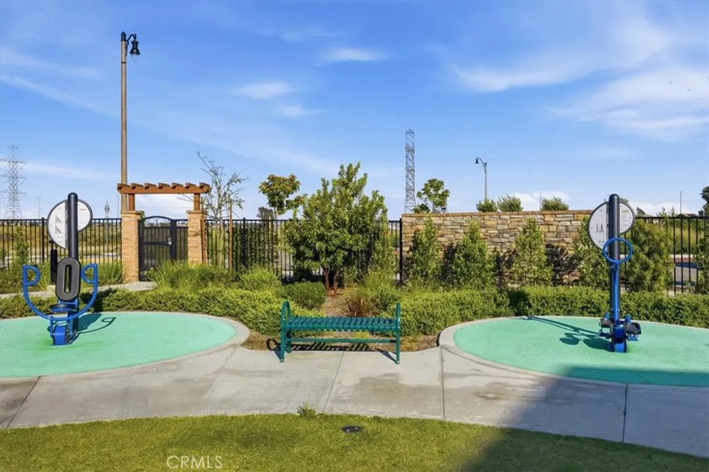 13858 Sedum Lane Fontana, CA 92336