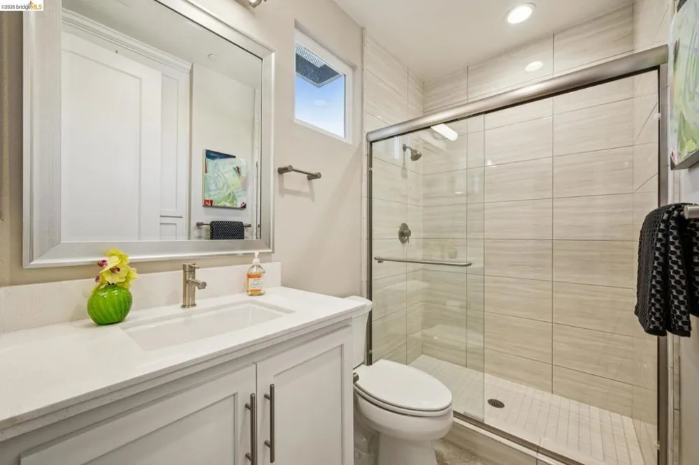 16 Sea Star Ct Richmond, CA 94801