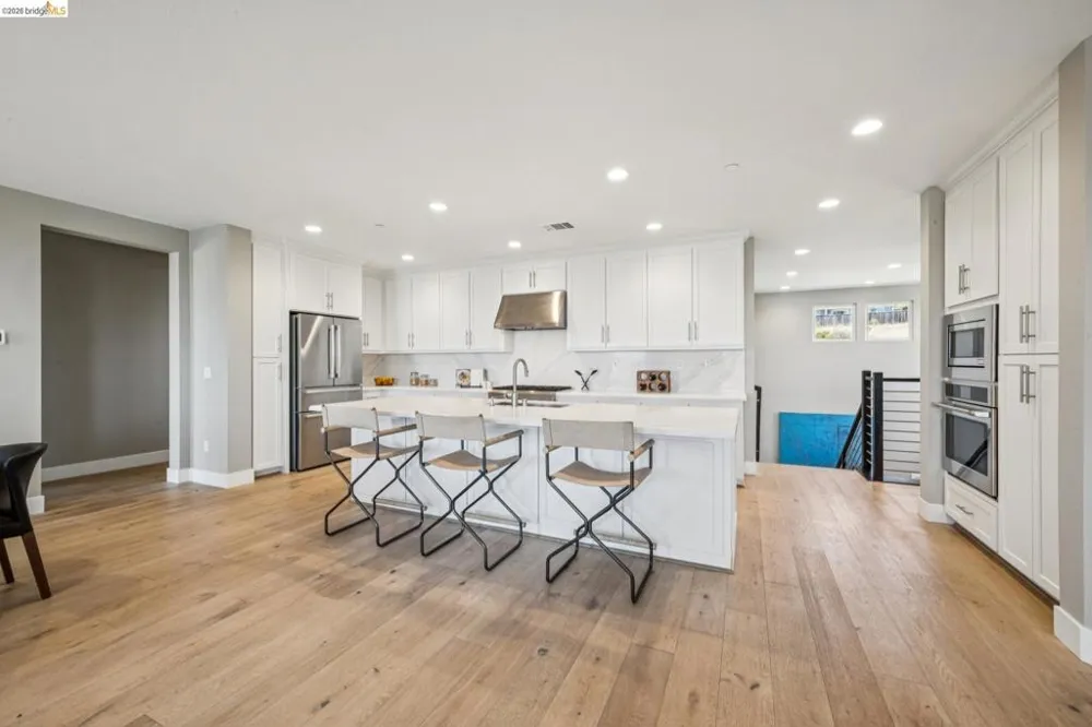 16 Sea Star Ct Richmond, CA 94801