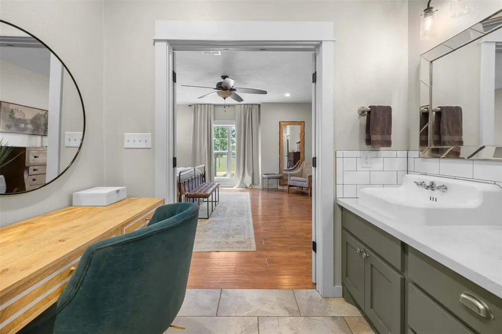 1801 County Road 216 Caldwell, TX 77836