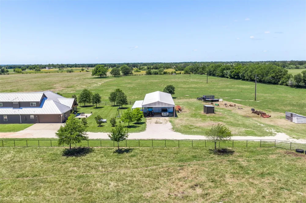 1801 County Road 216 Caldwell, TX 77836