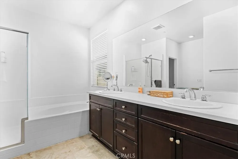 18037 Milkweed Lane San Bernardino, CA 92407