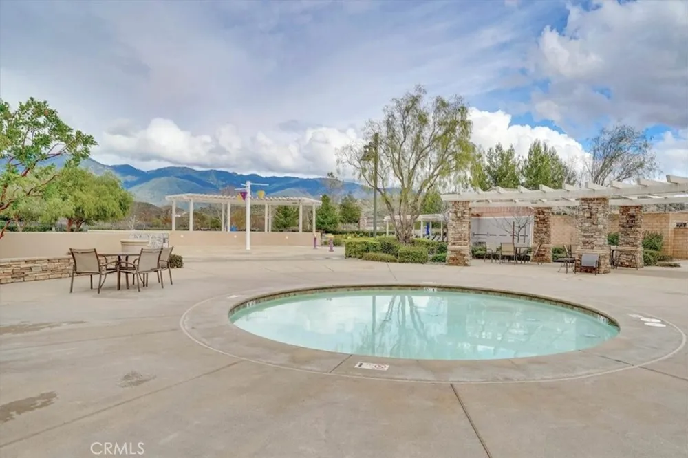 18037 Milkweed Lane San Bernardino, CA 92407