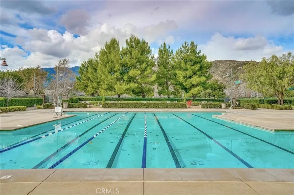 18037 Milkweed Lane San Bernardino, CA 92407
