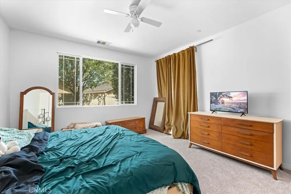 18037 Milkweed Lane San Bernardino, CA 92407