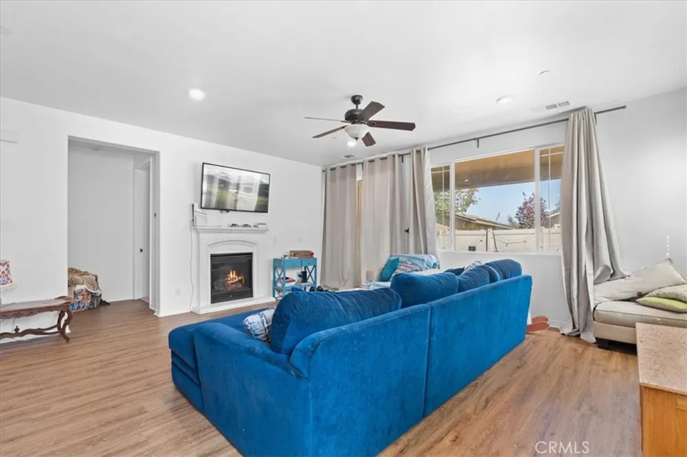 18037 Milkweed Lane San Bernardino, CA 92407