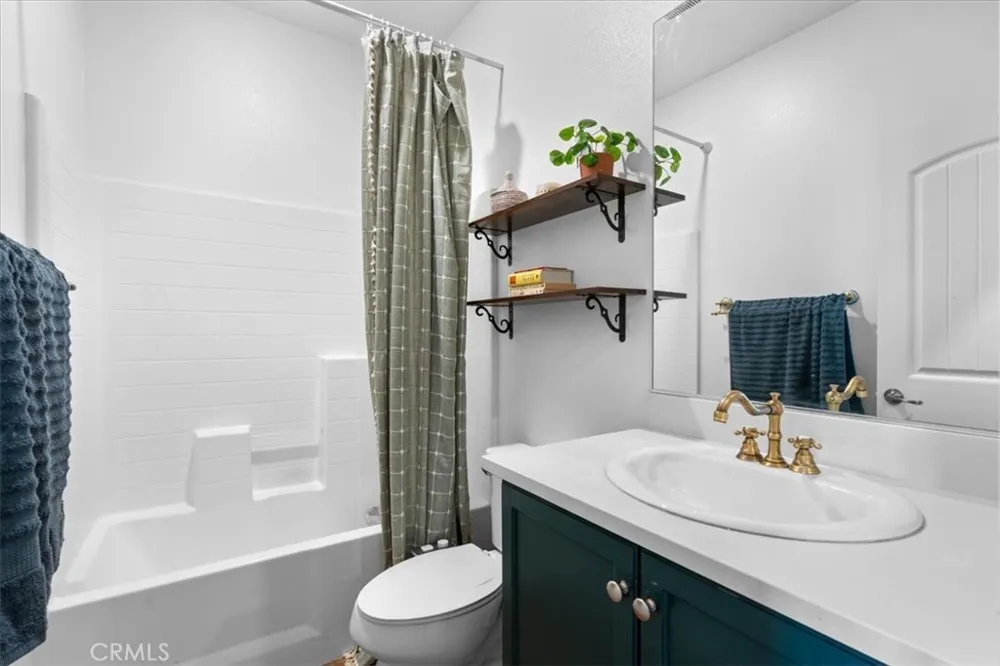 18037 Milkweed Lane San Bernardino, CA 92407