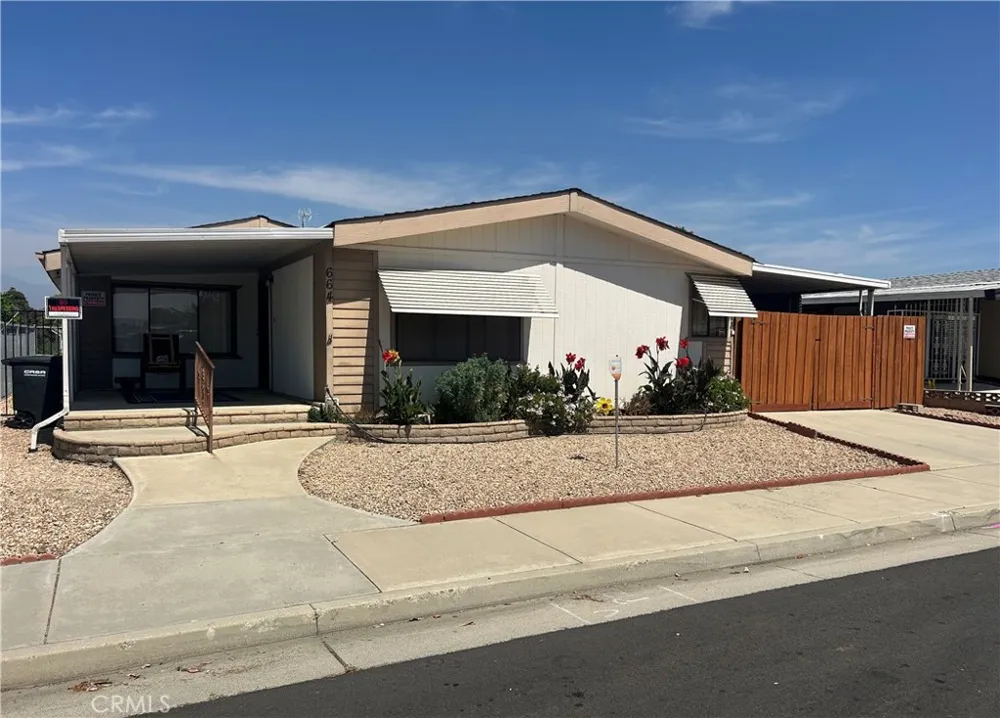 664 Mariposa Hemet, CA 92543